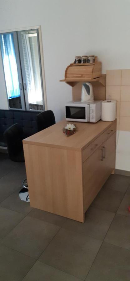 Cozy Apartment Mihaela With Balcony, Near Park Marjan & Old Town - Quiet Neighborhood Split Exterior foto
